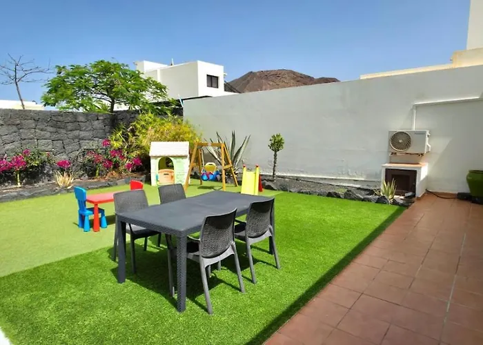 Vila Sunset Faro Deluxe & Pool