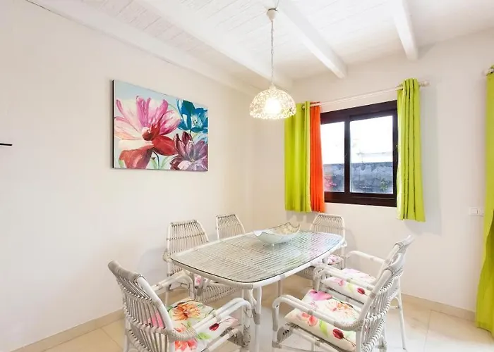 Vila Sunset Faro Deluxe & Pool