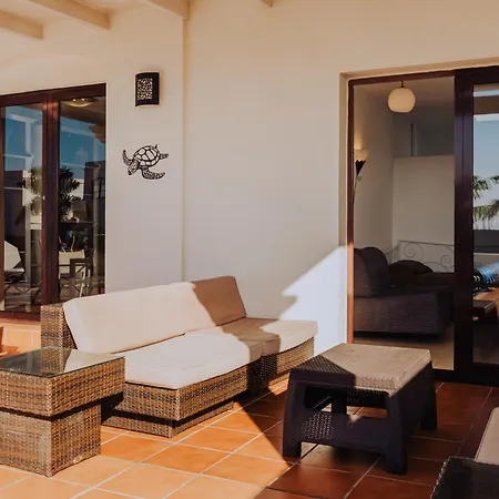 Sunset Faro Deluxe & Pool Vila