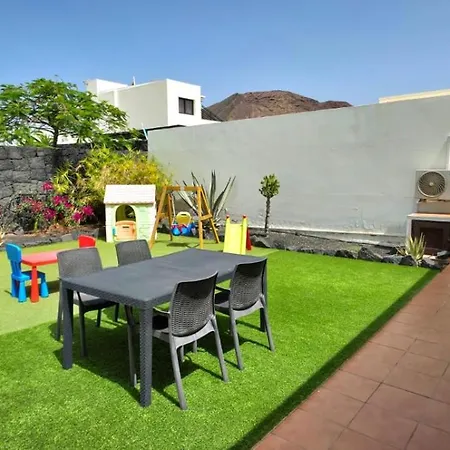 Vila Sunset Faro Deluxe & Pool