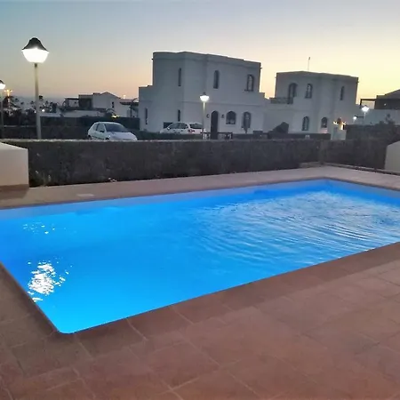 Sunset Faro Deluxe & Pool Playa Blanca (Lanzarote)