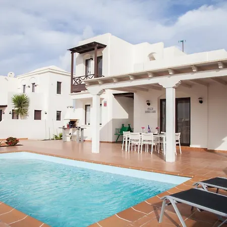 Villa Sunset Faro Deluxe & Pool