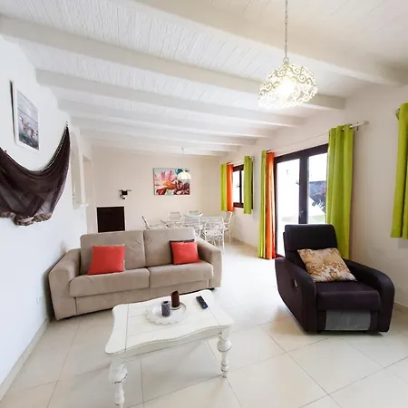 Sunset Faro Deluxe & Pool Villa