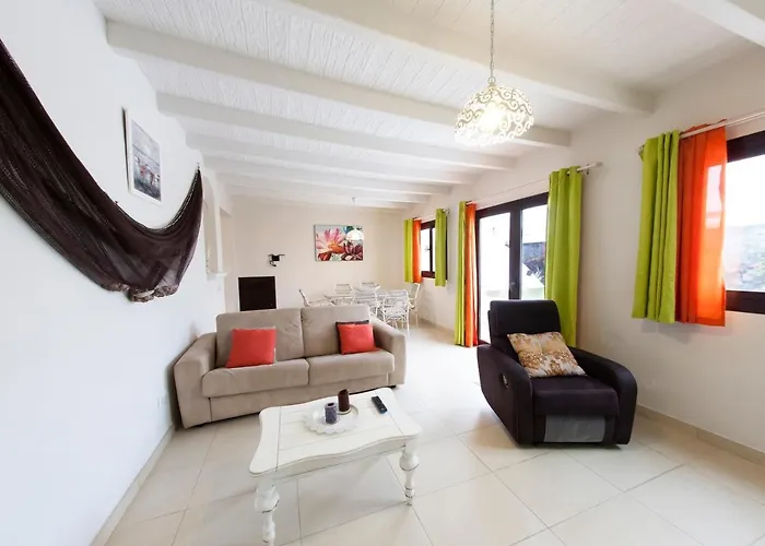 Sunset Faro Deluxe & Pool Villa