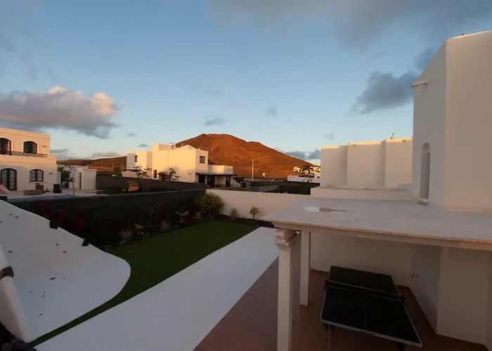 Sunset Faro Deluxe & Pool * Playa Blanca (Lanzarote)
