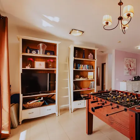 Villa Sunset Faro Deluxe & Pool *