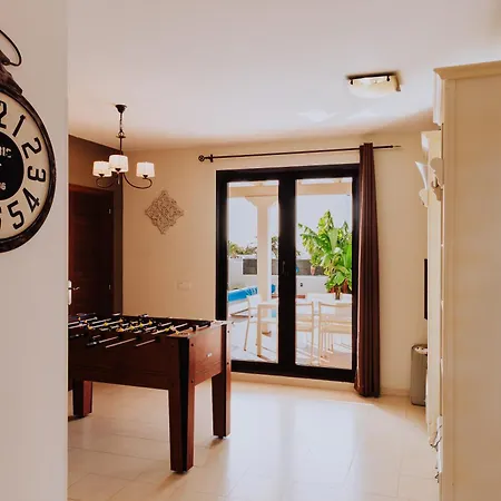 Sunset Faro Deluxe&spa Pool Villa *