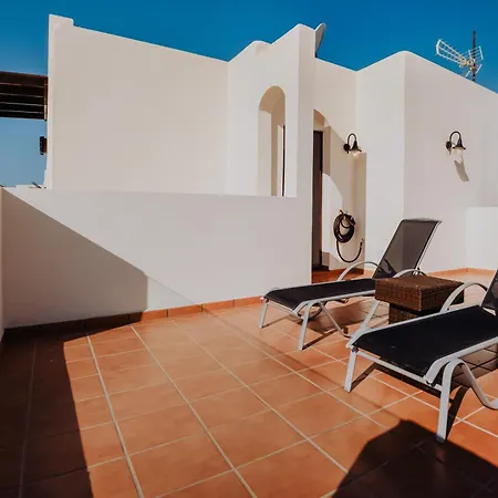Sunset Faro Deluxe & Pool *