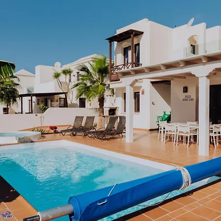 Villa Sunset Faro Deluxe & Pool *