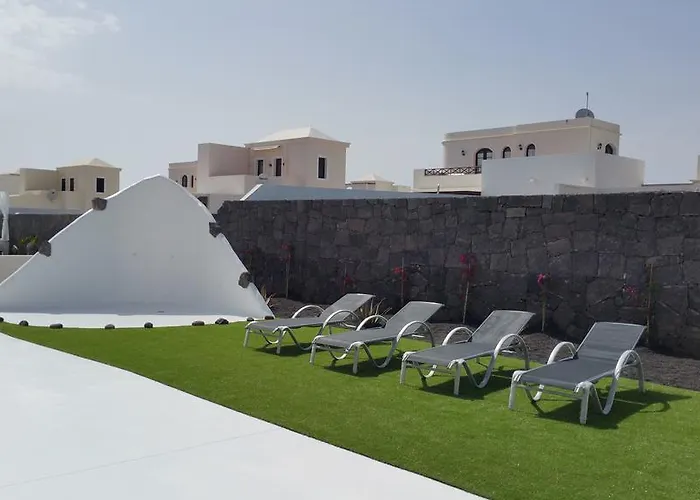 Villa Sunset Faro Deluxe & Pool