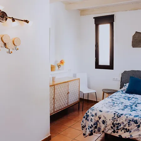 Sunset Faro Deluxe & Pool Villa