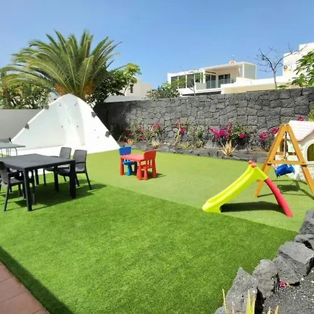 Sunset Faro Deluxe & Pool Villa