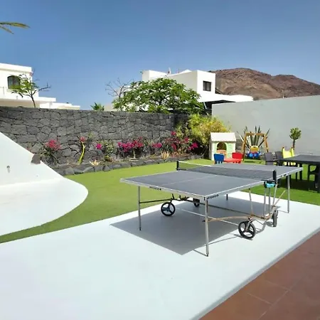 Sunset Faro Deluxe & Pool * Playa Blanca